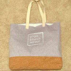 Tote bag